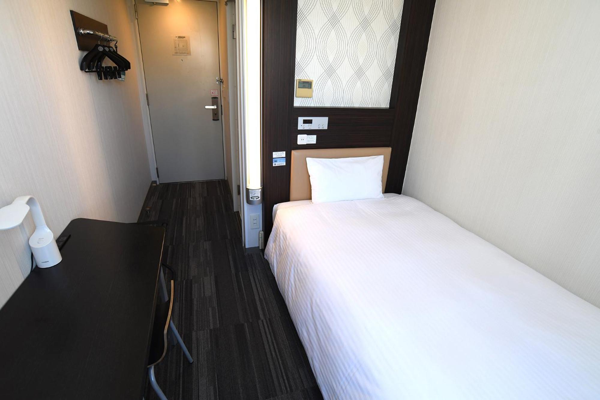 Washington R&B Hotel Хачиоджи Екстериор снимка